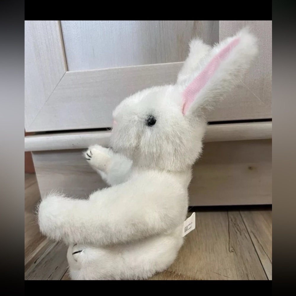 White Rabbit - Movable Arms & Legs  - 8" Easter Rabbit By Wang's - Picture 3 of 12